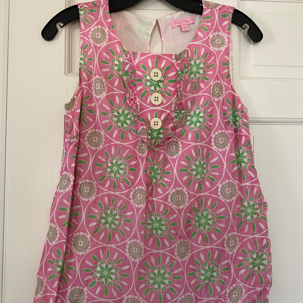 Lilly Pulitzer sleeveless top, size 2